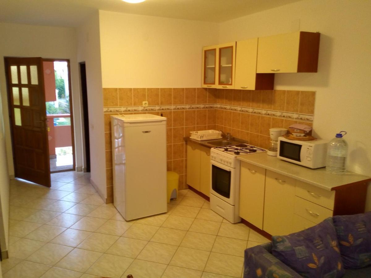 Maslina Apartment Vir Exterior foto