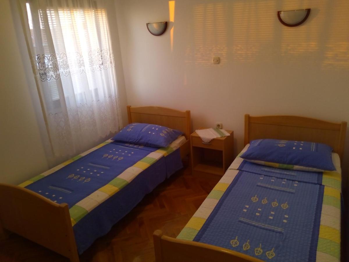 Maslina Apartment Vir Exterior foto