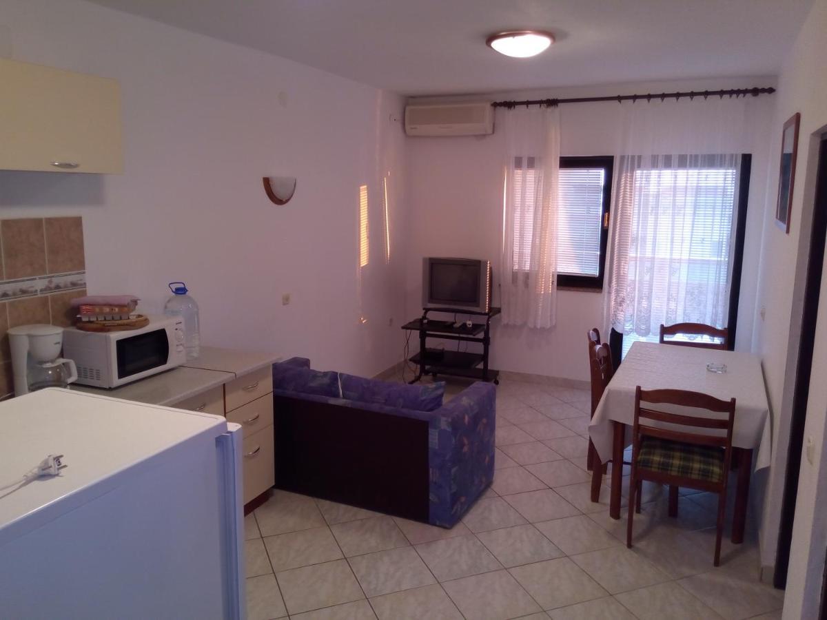 Maslina Apartment Vir Exterior foto