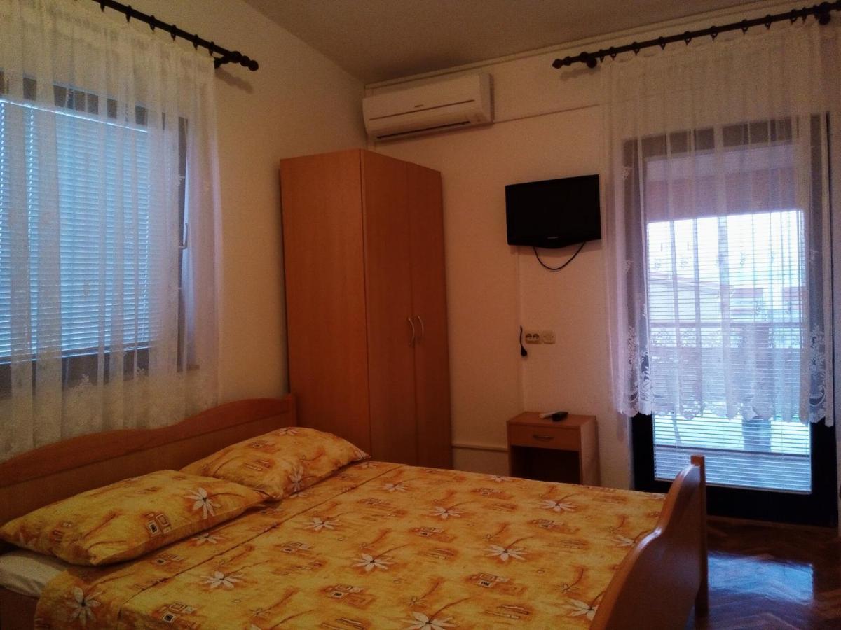 Maslina Apartment Vir Exterior foto